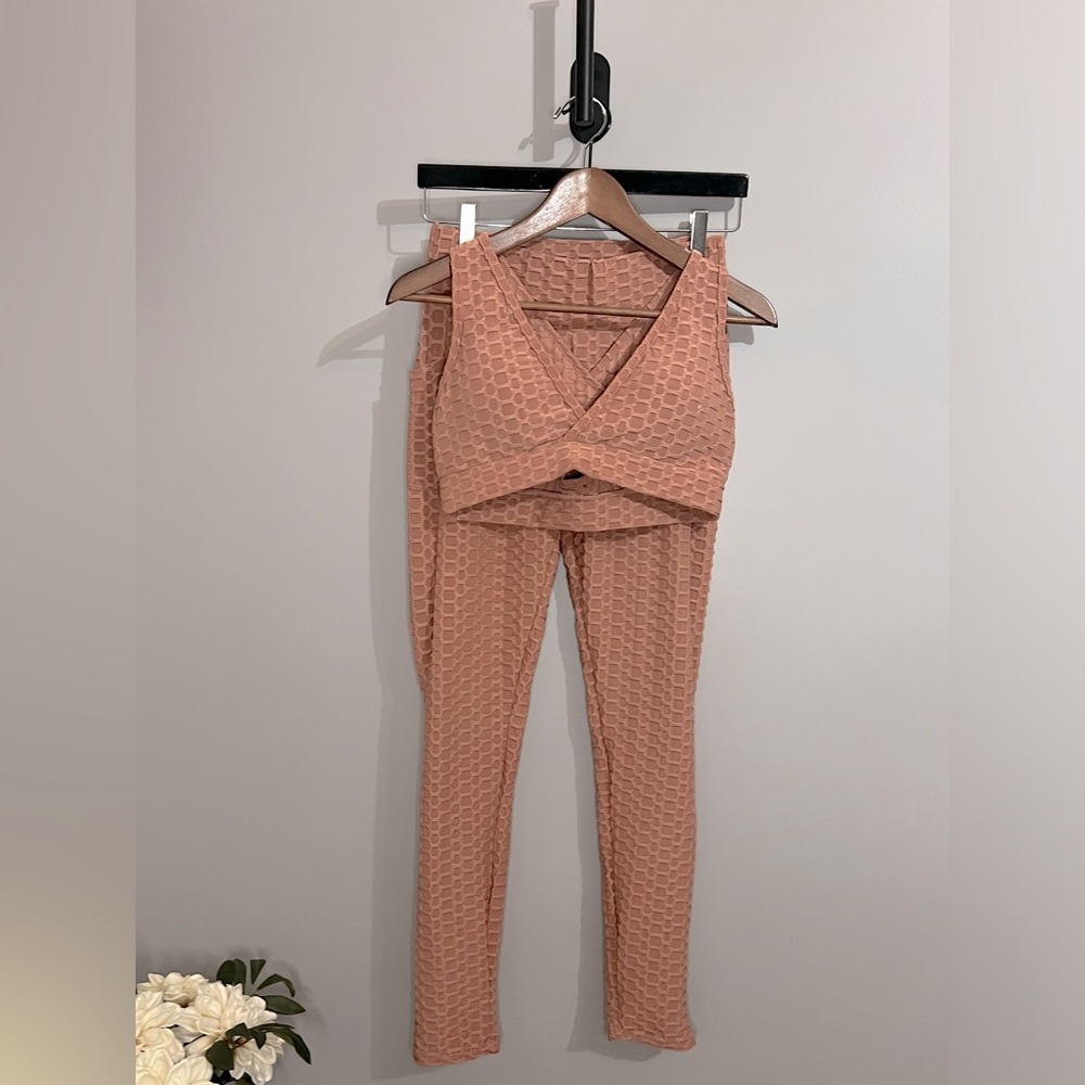 Two piece active wear set